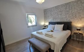 Apartments Milaroza